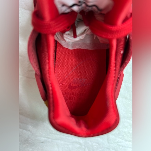 41: Nike Womens Air Huarache Run SD Gym Red/ Gym Red- Speed Red Size: 6 - Picture 8 of 9